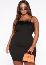 This Plus Size Women's Sexy Camisole Feather Plus Size Dress Made Of Soft And Elastic Fabric. Global Lover Wholesale Plus Size Dresses And Hope Curvy Ladies Find Here a Warm And Exciting Place To Shop Affordable Curvy Dresses Online - Plus Size Casual