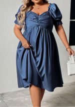 This Plus Size Women's Summer Chic Square Neck Slim Waist Slim Fit Dress Made Of Soft And Elastic Fabric. Global Lover Wholesale Plus Size Dresses And Hope Curvy Ladies Find Here a Warm And Exciting Place To Shop Affordable Curvy Dresses Online - Plus Size Casual