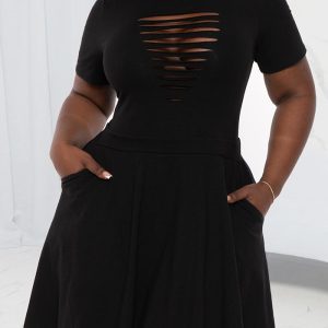 This Plus Size Women's Summer Fashion Chic Short Sleeve Slim Hollow a-Line Dress Made Of Soft And Elastic Fabric. Global Lover Wholesale Plus Size Dresses And Hope Curvy Ladies Find Here a Warm And Exciting Place To Shop Affordable Curvy Dresses Online - Plus Size Casual