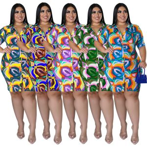 This Plus Size Women's Summer Print Short Sleeve Long Shirt Made Of Soft And Elastic Fabric. Global Lover Wholesale Plus Size Dresses And Hope Curvy Ladies Find Here a Warm And Exciting Place To Shop Affordable Curvy Dresses Online - Plus Size Casual