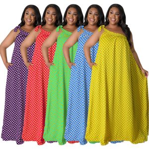 This Plus Size Women's Summer Slash Shoulder Swing Print Multicolor Jumpsuit Made Of Soft And Elastic Fabric. Global Lover Wholesale Plus Size Dresses And Hope Curvy Ladies Find Here a Warm And Exciting Place To Shop Affordable Curvy Dresses Online - Plus Size Casual