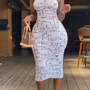 This Printed Summer Casual Tight Fitting Sexy Gathered Bodycon Slip Dress Made Of Soft And Elastic Fabric. Global Lover Wholesale Plus Size Dresses And Hope Curvy Ladies Find Here a Warm And Exciting Place To Shop Affordable Curvy Dresses Online - Plus Size Casual