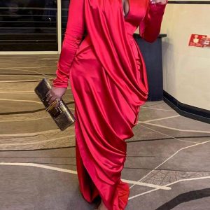 This Sexy Deep v Pleated Slim Fit Long Sleeve Dress Made Of Soft And Elastic Fabric. Global Lover Wholesale Plus Size Dresses And Hope Curvy Ladies Find Here a Warm And Exciting Place To Shop Affordable Curvy Dresses Online - Plus Size Casual