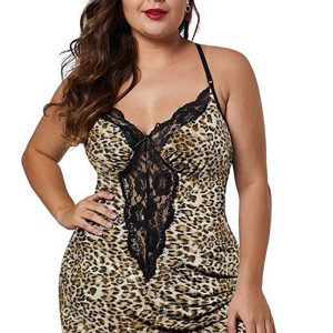 Este Sexy Lencería Tentación Sexy Pijamas Plus Size Nightdress Sexy Vestido de la Mujer liga hecha de material duradero y elástico. La ropa interior al por mayor de la talla grande de las mujeres en el amante global presta más atención a la novedad y a la unicidad de estilos. Ofrecemos una gran selección de Sexy Plus Size Lingerie Xl