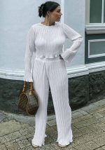 This Sexy Loose Casual Pleated Long Sleeve Two Piece Pants Set Design And Made Of Comfortable And Elastic Fabric. Wholesale Plus Size Two Piece Sets Is a Must-Have Item For Curvy Ladies. Two Piece Sets Can Either Be Worn Together Or Individually