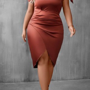 This Sexy Plus Size Women's Casual Solid Slash Shoulder Short Sleeve Bodycon Dress Made Of Soft And Elastic Fabric. Global Lover Wholesale Plus Size Dresses And Hope Curvy Ladies Find Here a Warm And Exciting Place To Shop Affordable Curvy Dresses Online - Plus Size Casual