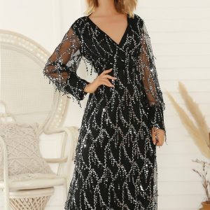 This Sexy v-Neck Fringed Sequin Dress For Women Design Made Of High Quality Polyster And Spandex Material. It Is Stretchy