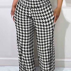 This Sexy Women's Slim Bodycon Wide Leg Women's Pants Nightclub Design Made Of Durable And Stretchy Material. It Is a Must-Have Item For Your Closet. Global Lover Offer a Rich Selection Of Wholesale Plus Size Bottoms. You Will Find Wide Range Fabric