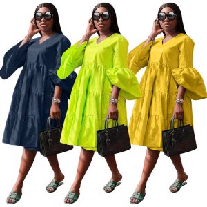 This Solid Color Pleated v-Neck High-End Zip Loose Chic Dress Design Made Of High Quality Polyster And Spandex Material. It Is Stretchy