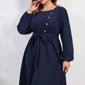 This Solid Plus Size Loose High Waist Tie Round Neck Dress Made Of Soft And Elastic Fabric. Global Lover Wholesale Plus Size Dresses And Hope Curvy Ladies Find Here a Warm And Exciting Place To Shop Affordable Curvy Dresses Online - Plus Size Casual