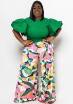 This Spring Ladies Round Neck Ruffled Short Sleeve Top Printed Wide Leg Pants Two Piece Set Design And Made Of Comfortable And Elastic Fabric. Wholesale Plus Size Two Piece Sets Is a Must-Have Item For Curvy Ladies. Two Piece Sets Can Either Be Worn Together Or Individually