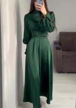 This Spring Long-Sleeved Slim Waisted Puff-Sleeved Green Dress Design Made Of High Quality Polyster And Spandex Material