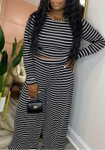 This Striped Long-Sleeved Two-Piece Pants Set Design And Made Of Comfortable And Elastic Fabric. Wholesale Plus Size Two Piece Sets Is a Must-Have Item For Curvy Ladies. Two Piece Sets Can Either Be Worn Together Or Individually