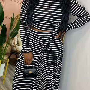 This Striped Long-Sleeved Two-Piece Pants Set Design And Made Of Comfortable And Elastic Fabric. Wholesale Plus Size Two Piece Sets Is a Must-Have Item For Curvy Ladies. Two Piece Sets Can Either Be Worn Together Or Individually