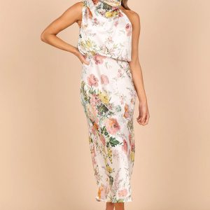 This Summer Chic Maxi Sleeveless Print Halter Neck Dress Design Made Of High Quality Polyster And Spandex Material. It Come With Good Stretch And Wearing Comfortable. Women¡¯s Midi Dresses Is Omnipotent And Suit For All Kinds Of Occasions - Daily Wear