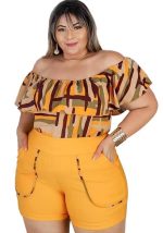 This Summer Contrast Geometric Print Plus Size Women's Casual Off Shoulder Two-Piece Shorts Set Design And Made Of Comfortable And Elastic Fabric. Wholesale Plus Size Two Piece Sets Is a Must-Have Item For Curvy Ladies. Two Piece Sets Can Either Be Worn Together Or Individually