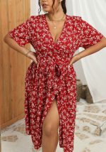 This Summer Plus Size Women's Red Floral Dress Made Of Soft And Elastic Fabric. Global Lover Wholesale Plus Size Dresses And Hope Curvy Ladies Find Here a Warm And Exciting Place To Shop Affordable Curvy Dresses Online - Plus Size Casual