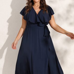 This Summer Plus Size Women's Solid Color v-Neck Dress Made Of