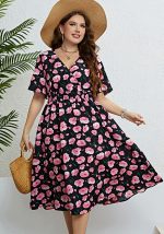 This Summer Print Slim Waist Slim Fit Fashion Dress Women Made Of Soft And Elastic Fabric. Global Lover Wholesale Plus Size Dresses And Hope Curvy Ladies Find Here a Warm And Exciting Place To Shop Affordable Curvy Dresses Online - Plus Size Casual