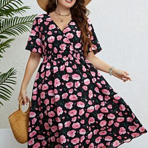 This Summer Print Slim Waist Slim Fit Fashion Dress Women Made Of Soft And Elastic Fabric. Global Lover Wholesale Plus Size Dresses And Hope Curvy Ladies Find Here a Warm And Exciting Place To Shop Affordable Curvy Dresses Online - Plus Size Casual