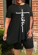 This Summer Round Neck Loose Short Sleeve Print Plus Plus Size Two Piece Set Design And Made Of Comfortable And Elastic Fabric. Wholesale Plus Size Two Piece Sets Is a Must-Have Item For Curvy Ladies. Two Piece Sets Can Either Be Worn Together Or Individually