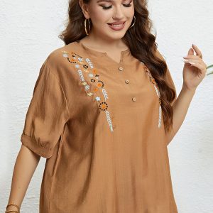 This Summer Small v Embroidery Literary Loose Casual Top Made Of Comfortable And Elastic Fabric. It Is Wholesale Sexy Plus Size Tops For Women. With The Gradual Rise Of Feminist Awareness