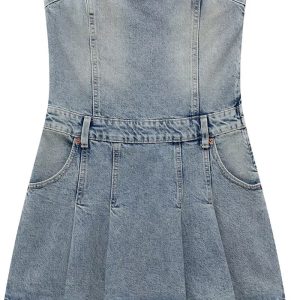 This Summer Women's Strapless Pleated Denim Dress Design Made Of High Quality Polyster And Spandex Material. It Is Stretchy