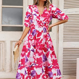 This Summer Women's v-Neck Bohemian Print a-Line Dress Design Made Of High Quality Polyster And Spandex Material. It Is Stretchy