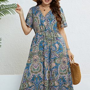 This Summer v-Neck Slim Waist Fashion Slim Fit Dress For Women Made Of Soft And Elastic Fabric. Global Lover Wholesale Plus Size Dresses And Hope Curvy Ladies Find Here a Warm And Exciting Place To Shop Affordable Curvy Dresses Online - Plus Size Casual