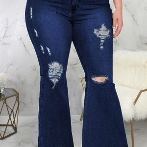 This Trendy Slim Wide Leg Ripped Plus Size Bell Bottom Denim Pants Design Made Of Durable And Stretchy Material. It Is a Must-Have Item For Your Closet. Global Lover Offer a Rich Selection Of Wholesale Plus Size Bottoms. You Will Find Wide Range Fabric