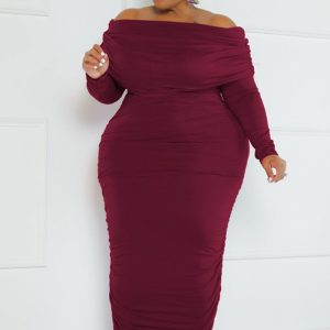 This Winter Solid Color Off Shoulder Fashion Sexy Plus Size Women's Dress Made Of Soft And Elastic Fabric. Global Lover Wholesale Plus Size Dresses And Hope Curvy Ladies Find Here a Warm And Exciting Place To Shop Affordable Curvy Dresses Online - Plus Size Casual