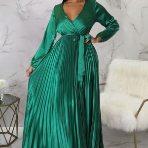 This Women Autumn v-Neck Balloon Sleeve Pleated Dress Design Made Of High Quality Polyster And Spandex Material