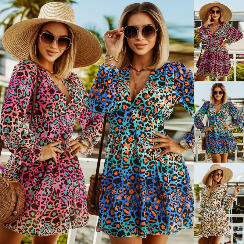 This Women Autumn Winter v-Neck Leopard Print Long Sleeve Dress Design Made Of High Quality Polyster And Spandex Material. Print Dresses Is More Interesting And Stylish. Print Maxi Dresses Is One Of The Popular Item For Islander Vocations. Women¡¯s Print Dresses At Global Lover Comes With Forever Floral