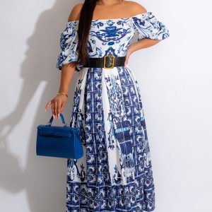 This Women Blue And White Porcelain Print Short Sleeve Dress Design Made Of High Quality Polyster And Spandex Material