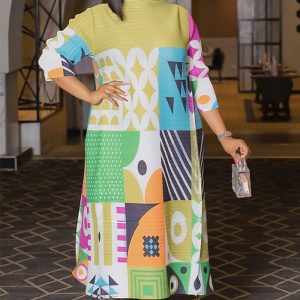 This Women Casual 3/4 Sleeve Printed Color Block Maxi Dress Design Made Of High Quality Polyster And Spandex Material. It Is Stretchy