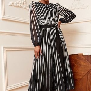 This Women Casual Long Sleeve Printed Maxi Dress Design Made Of High Quality Polyster And Spandex Material. It Is Stretchy