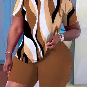 This Women Casual Trendy Printed Short Sleeve Top And Solid Shorts Two-Piece Set Design And Made Of Comfortable And Elastic Fabric. Wholesale Plus Size Two Piece Sets Is a Must-Have Item For Curvy Ladies. Two Piece Sets Can Either Be Worn Together Or Individually