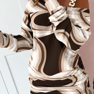 This Women Chain Slash Shoulder Print Dress Design Made Of High Quality Polyster And Spandex Material. It Is Stretchy