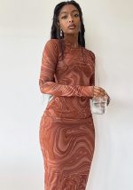 This Women Fall Long Sleeve Printed Round Neck Maxi Dress Design Made Of High Quality Polyster And Spandex Material. It Come With Good Stretch And Wearing Comfortable. Women¡¯s Midi Dresses Is Omnipotent And Suit For All Kinds Of Occasions - Daily Wear