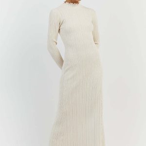 This Women High Neck Ruffle Edge Knitting Maxi Dress Combine The Warm And Fashion. It Is a Must-Have Item For This Winter. Sweater Dresses For Women At Global Lover Comes For Different Occasions - Daily Life