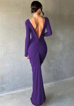 Diese Frauen plissiert lange Ärmel rückenfrei Bodycon Maxi Abendkleid Design von hoher Qualität Polyster und Spandex Material gemacht