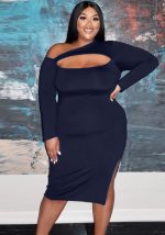 This Women Plus Size Slit Dress Made Of Soft And Elastic Fabric. Global Lover Wholesale Plus Size Dresses And Hope Curvy Ladies Find Here a Warm And Exciting Place To Shop Affordable Curvy Dresses Online - Plus Size Casual