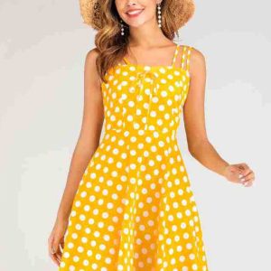 This Women Polka Dot Strap Off Shoulder Dress Made Of Soft And Elastic Fabric. Global Lover Wholesale Plus Size Dresses And Hope Curvy Ladies Find Here a Warm And Exciting Place To Shop Affordable Curvy Dresses Online - Plus Size Casual