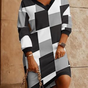 This Women Printed Long Sleeve v Neck Dress Design Made Of High Quality Polyster And Spandex Material. It Is Stretchy