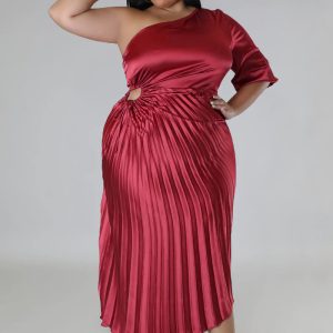 This Women Sexy Slash Shoulder Drawstring Pleated Dress Made Of Soft And Elastic Fabric. Global Lover Wholesale Plus Size Dresses And Hope Curvy Ladies Find Here a Warm And Exciting Place To Shop Affordable Curvy Dresses Online - Plus Size Casual