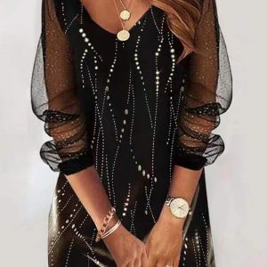 This Women Black V-neck Long Sleeve Lace Casual Dresses design made of high quality polyster and spandex material. It is stretchy