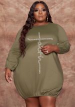 This Women Green O-Neck Full Sleeves Letter Print Plus Size Dresses made of soft and elastic fabric. Global Lover wholesale plus size dresses and hope curvy ladies find here a warm and exciting place to shop affordable curvy dresses online - plus size casual