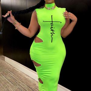 This Women Green Turtleneck Sleeveless Hollow Out Midi Dresses design made of high quality polyster and spandex material. It come with good stretch and wearing comfortable. Women¡¯s midi dresses is omnipotent and suit for all kinds of occasions - daily wear