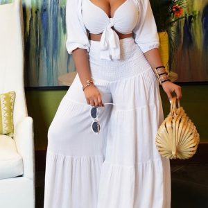 This Women White Casual V-neck Sleeveless High Waist Solid Cascading Ruffle Loose Plus Size Two Piece design and made of comfortable and elastic fabric. wholesale plus size two piece sets is a must-have item for curvy ladies. Two piece sets can either be worn together or individually