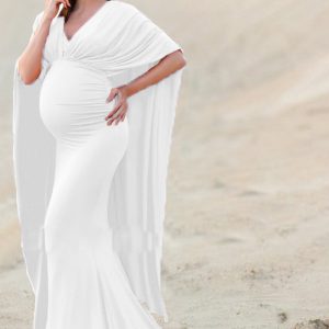 This Women White V-neck Half Sleeves Floor-Length Maternity Dresses made of soft and comfortable material. It is a must-have item for pregnant women. Global Lover offer newest wholesale maternity dresses and hope pregnant ladies find here a warm and exciting place to shop affordable pregnant dresses - pregnant casual dresses